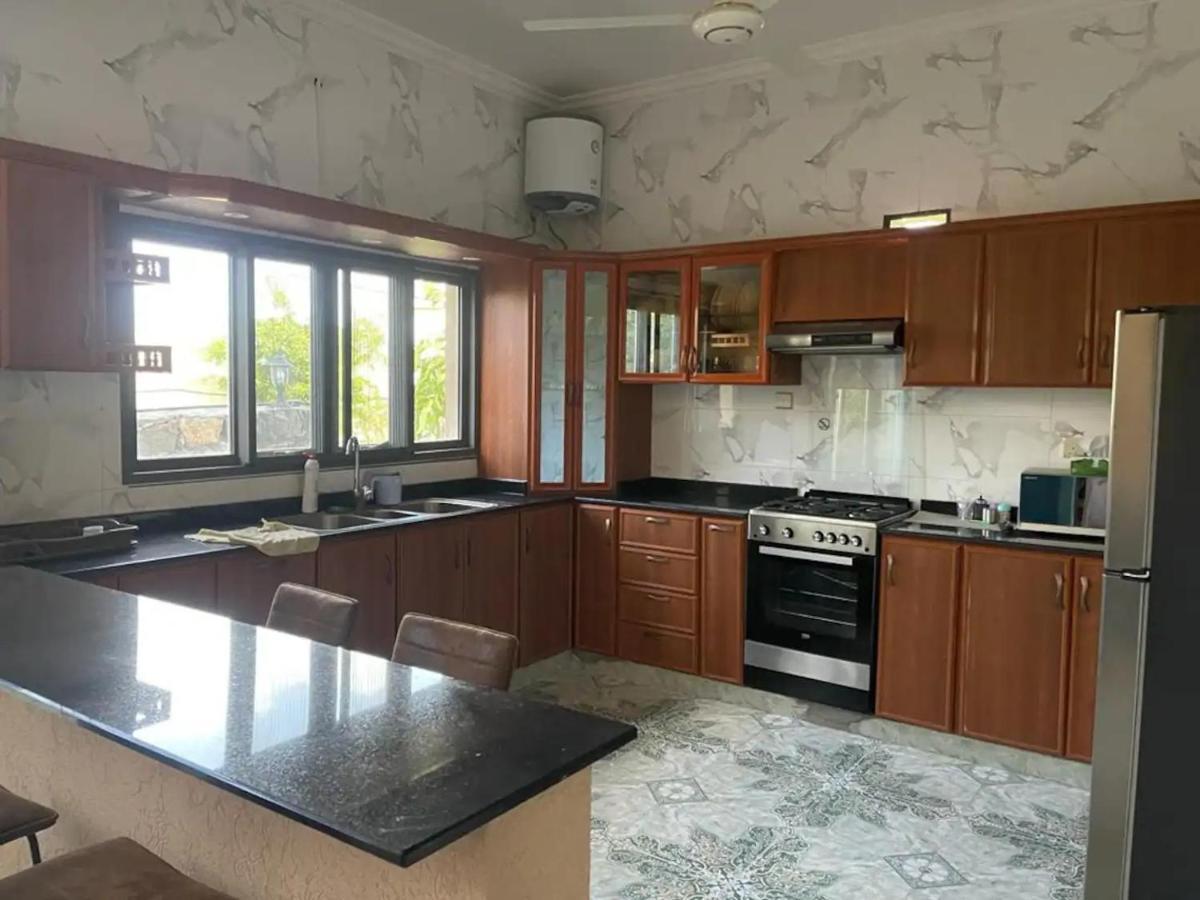 Rose Guesthouse Al 'Aqar Εξωτερικό φωτογραφία