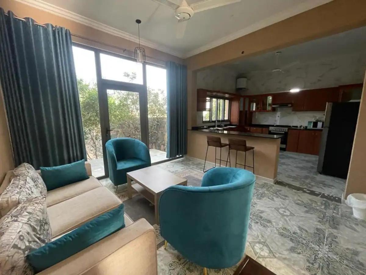 Rose Guesthouse Al 'Aqar Εξωτερικό φωτογραφία
