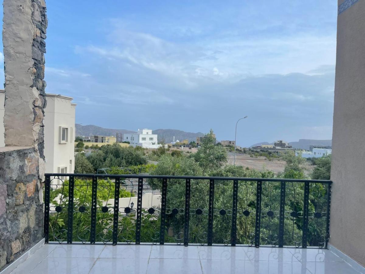 Rose Guesthouse Al 'Aqar Εξωτερικό φωτογραφία